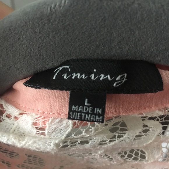 Timing Blouse - Picture 4 of 4